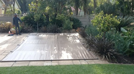 PVC Dark Earth Solid Pool Safety Cover With Aluminium Poles